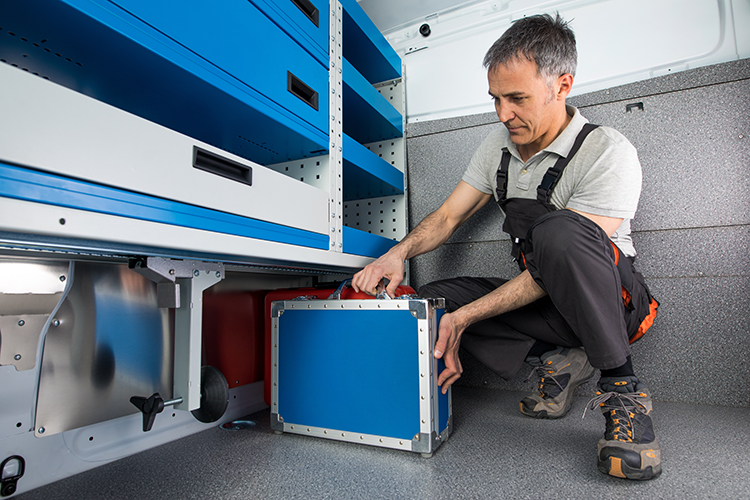 01 Sponke za prtljago z zaskočnico Slovenija