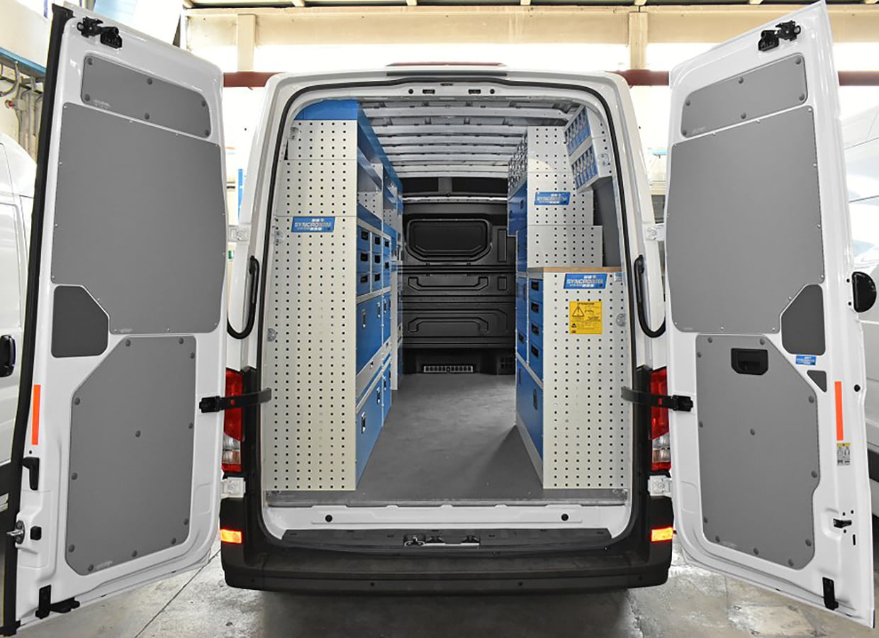 01 popolna namestitev za kombi Man Tge L4H3, proizvajalec syncro system Slovenija