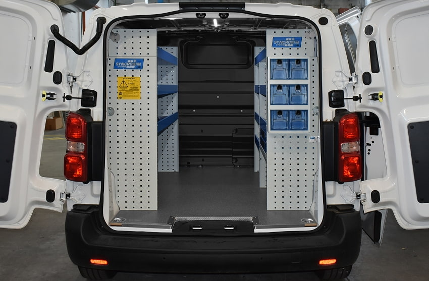 01 kombi oprema delavnice opel vivaro 2019 Syncro Slovenija