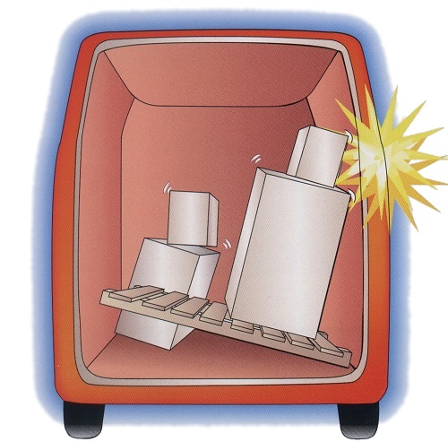 02 karoserija kombija s poškodbami zaradi rje Slovenija