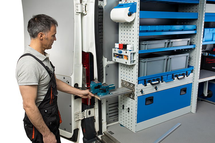 02 Uporaba izvlečnega držala za primež Slovenija