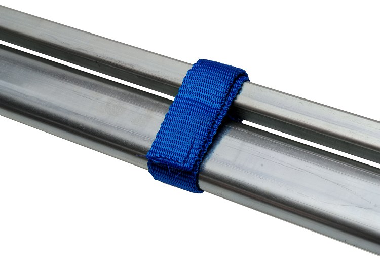 02 detajl ježka na palici z zamaškom za obešanje Slovenija