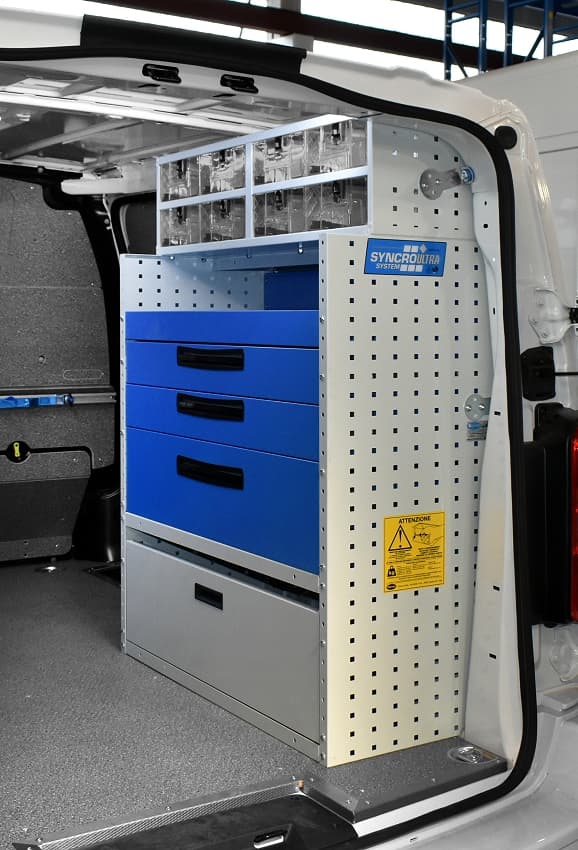 03 Jumpy opremljen s pohištvom Syncro Ultra Slovenija