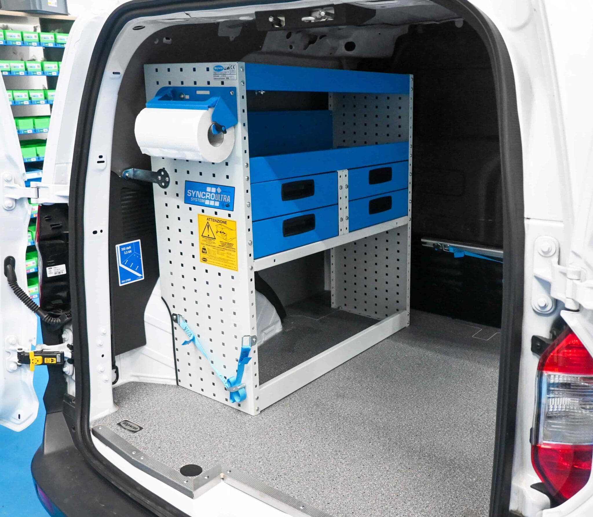 03 courier Syncro Slovenija