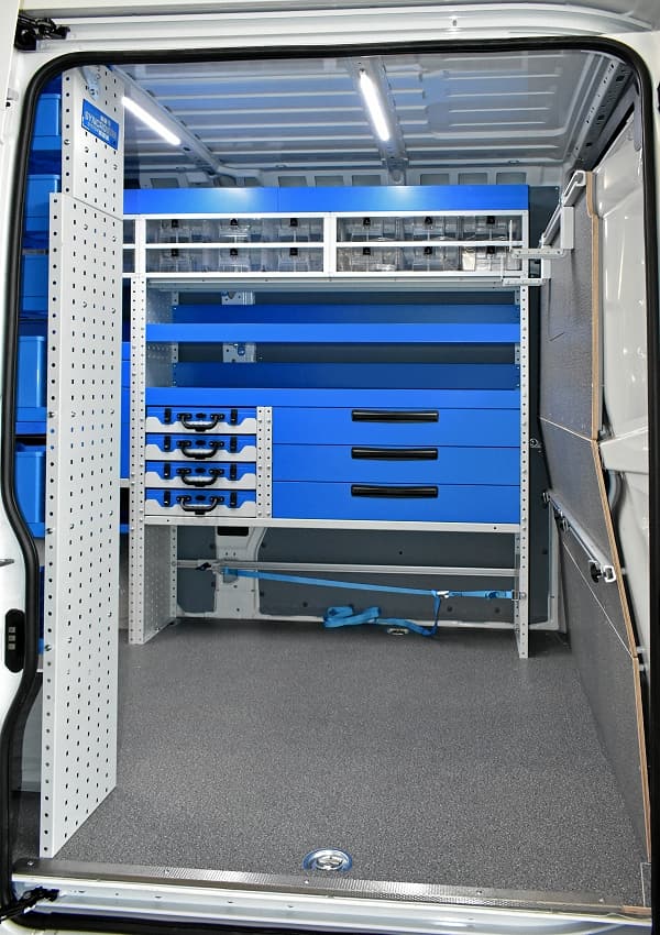 04 Fermavaligie con cinghia di bloccaggio su Boxer Syncro Trentino