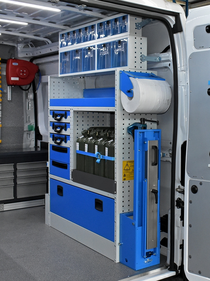 05 Vodotesen rezervoar na kombiju, opremljenem s Syncro Ultra Slovenija