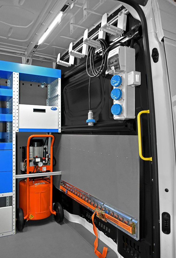 07 Prevozni kompresor za kombi Syncro Slovenija