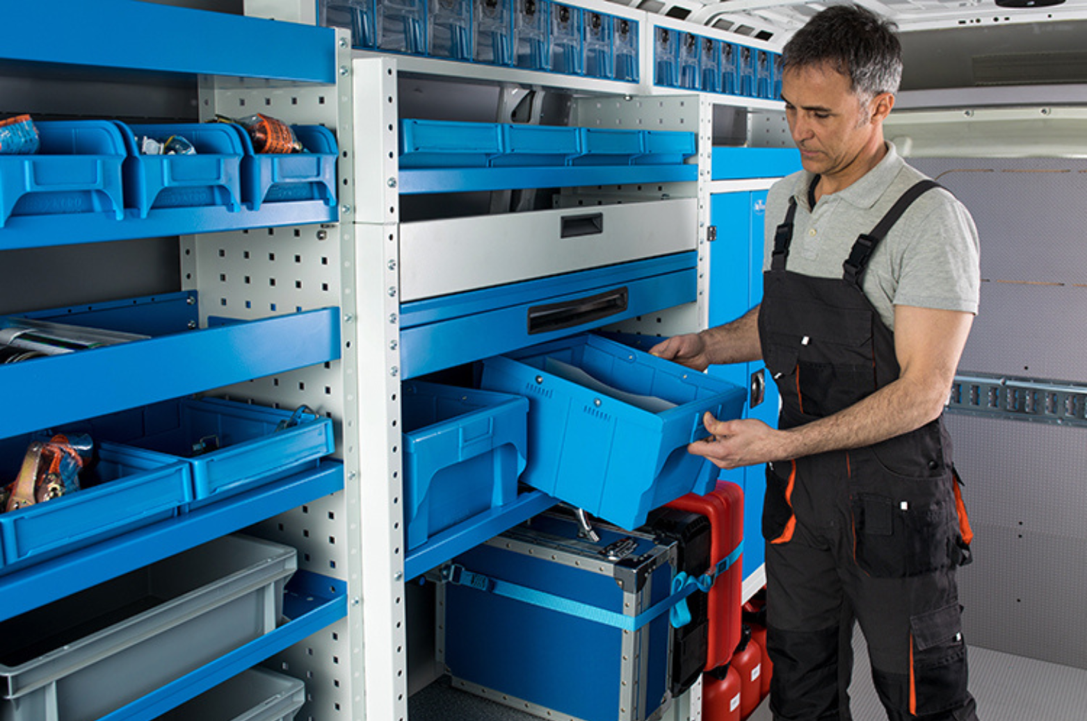 2_kontejnerja-Slovenija